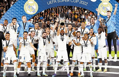 在外拼搏的 在外拼搏的